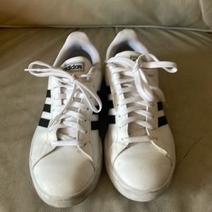 Adidas Grand Court Sneakers